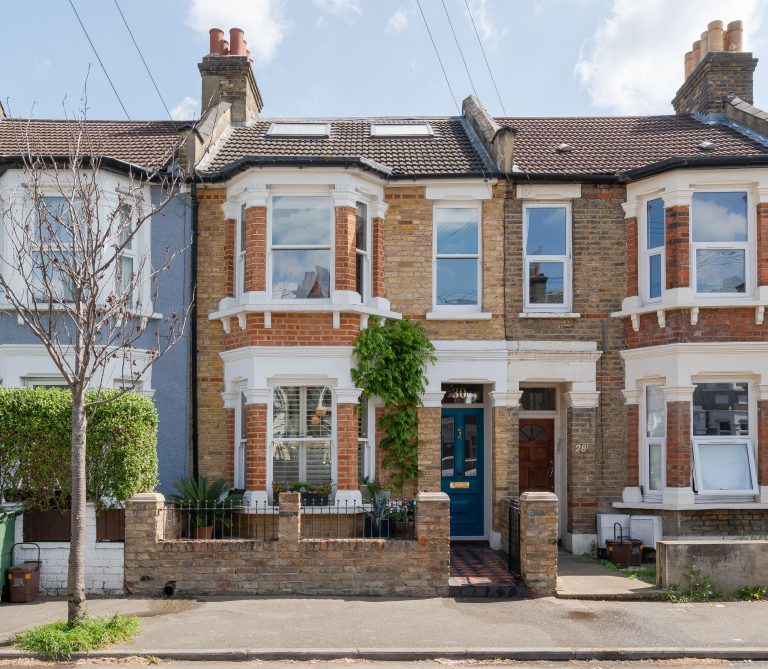 30 Claude Road